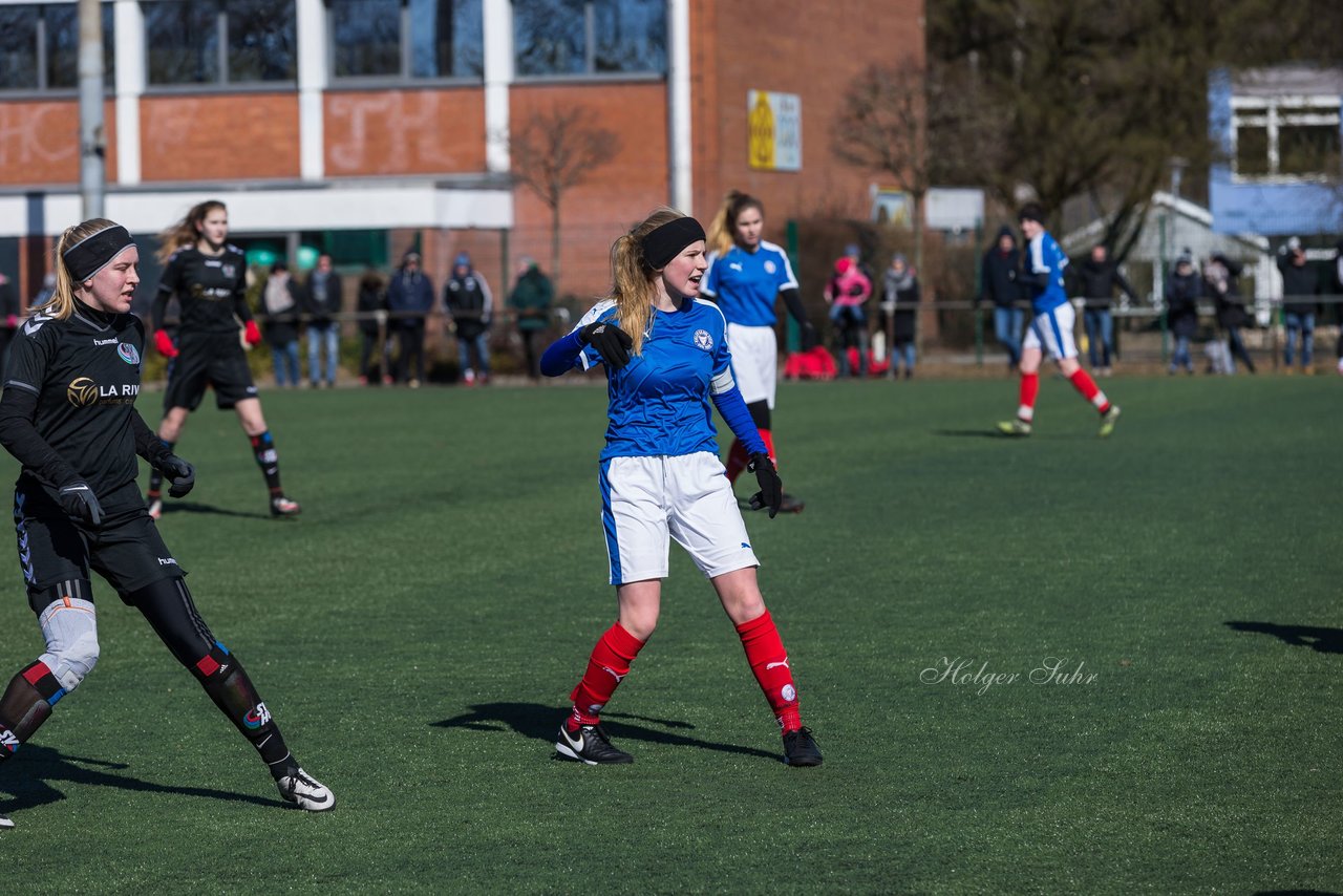 Bild 243 - B-Juniorinnen Halbfinale SVHU - Holstein Kiel : Ergebnis: 3:0